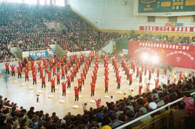 css/2002-9-18-98-Tế Nam2anniv.jpg